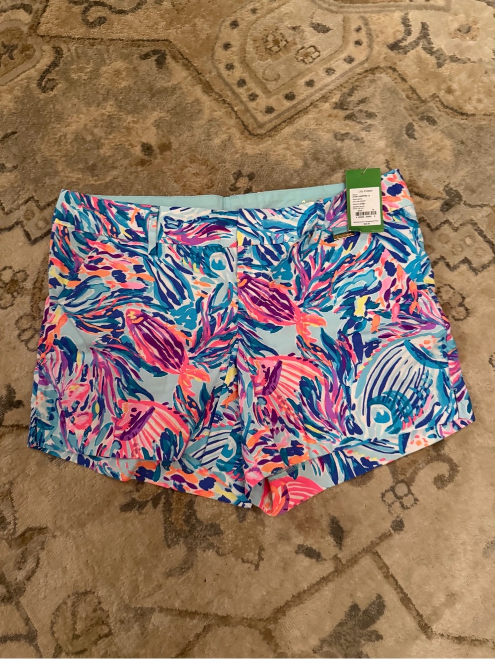 NWT Lilly Pulitzer Vibrant Tropical Print Cotton Shorts - Multi